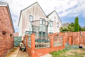 Photo 19- click for photo gallery